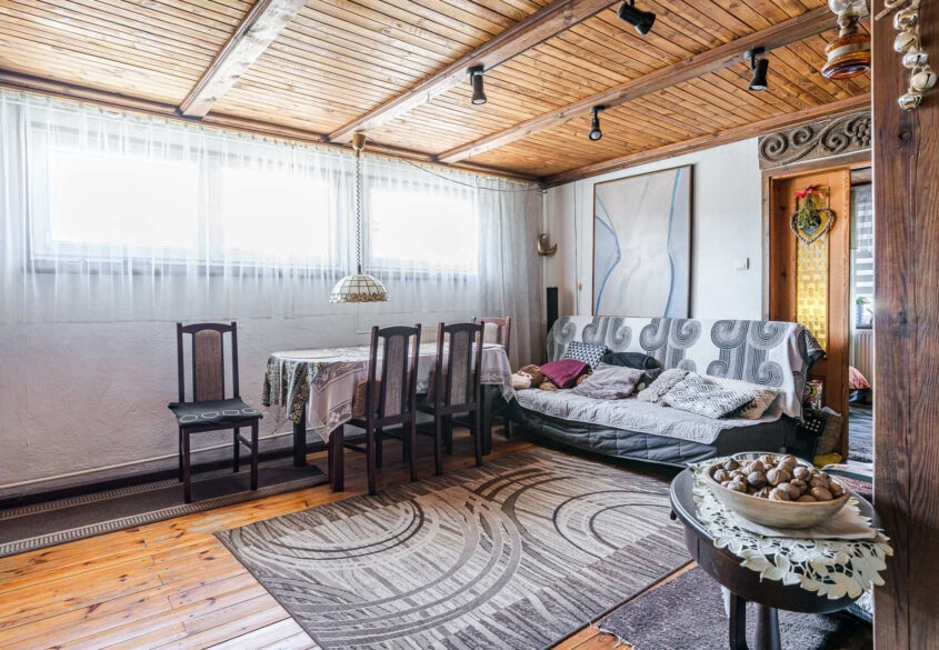 Klimatyczne mieszkanie w kamienicy