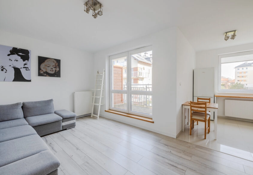 Mieszkanie 2-pokojowe na Morenie!