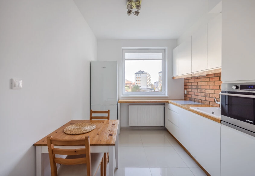 Mieszkanie 2-pokojowe na Morenie!