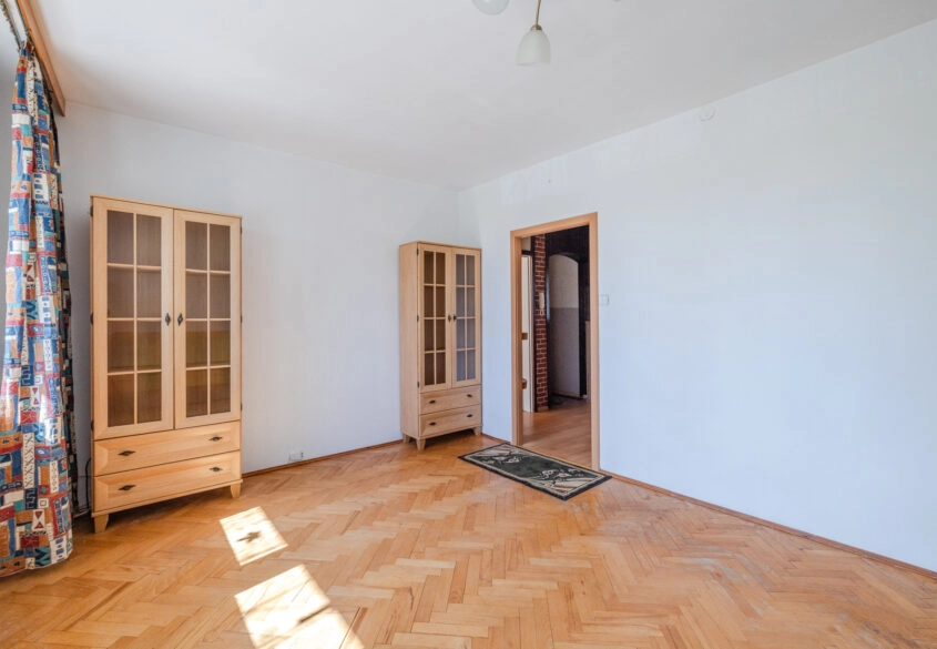 4 pokojowe, słoneczne z dużym balkonem