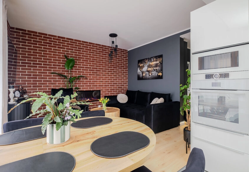 Mieszkanie 3-pok z ogrodem i miejscem postojowym