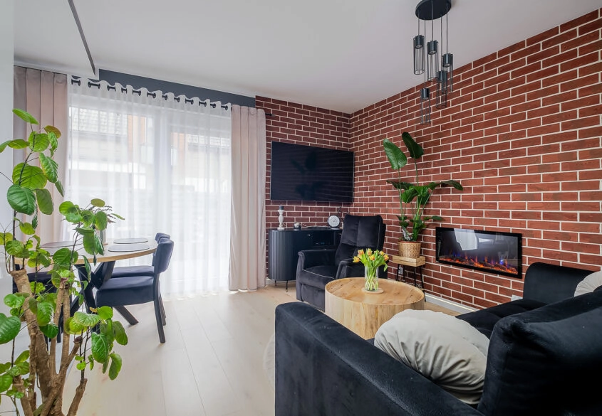 Mieszkanie 3-pok z ogrodem i miejscem postojowym