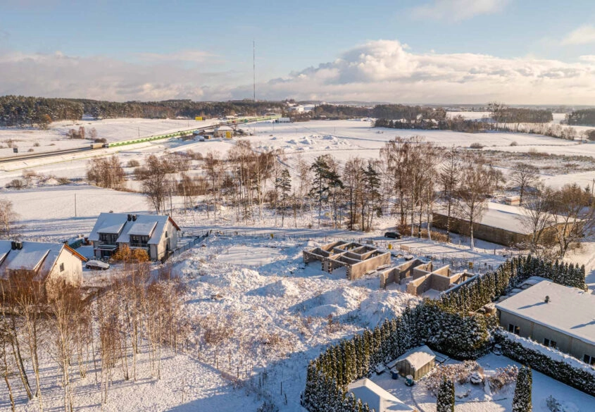 Piękna działka z rozpoczętą budową Bliźniaków !!!