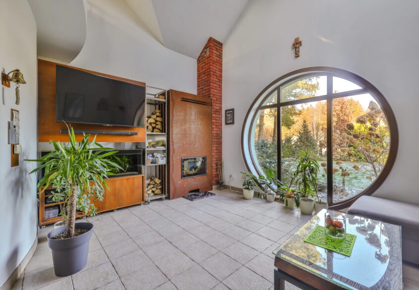 Nietuzinkowy Dom w Bojanie - bez prowizji !