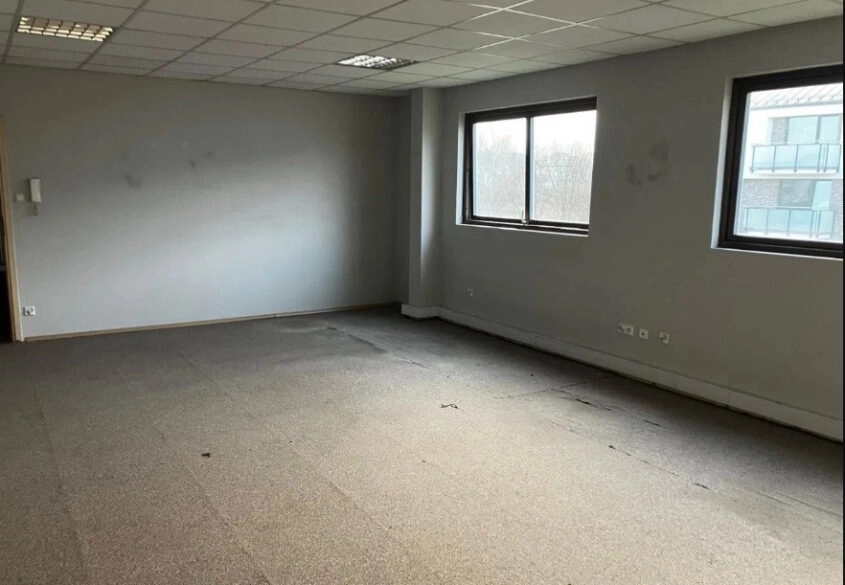 Obiekt magazynowy + biura - Gdańsk Osowa