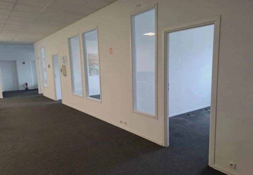 Powierzchnia biurowa w pobliżu Obwodnicy - Osowa!