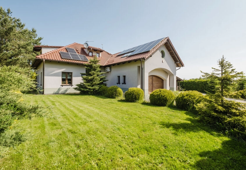 Nietuzinkowy Dom w Bojanie - bez prowizji !