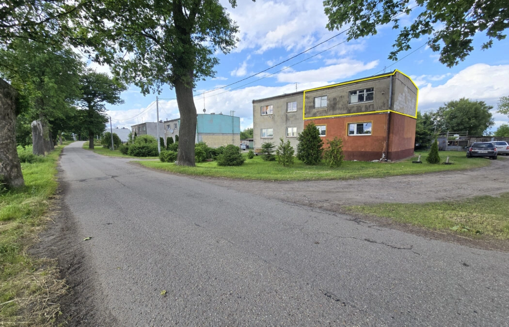 2 pokoje, Dworek, Gmina Mikołajki Pomorskie.