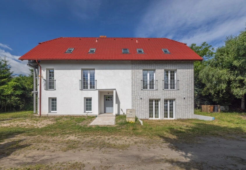 Nowoczesny dom - pensjonat z 6 apartamentami