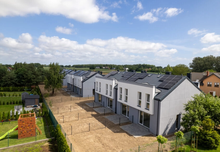 Dom jednorodzinny, samowystarczalny energetycznie