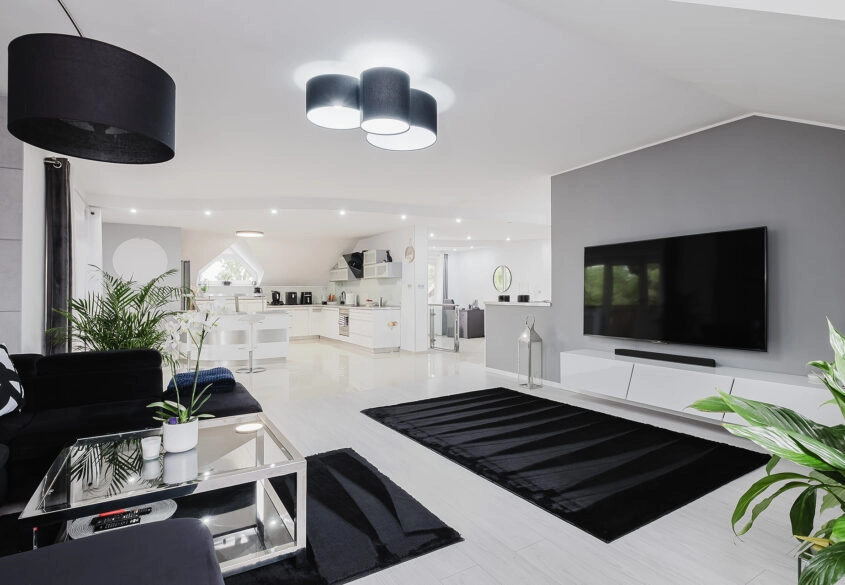 Dom dla dwóch rodzin lub pod działalność, Leźno.