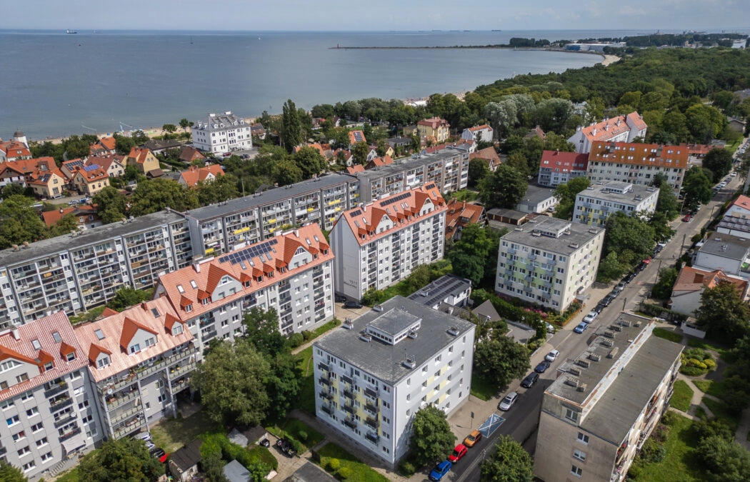 Piękne 2 pokoje z balkonem 450 m od plaży!