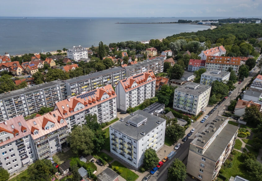 Piękne 2 pokoje z balkonem 450 m od plaży!