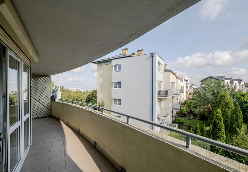 2 POKOJE/BLISKO KOMUNIKACJA MIEJSKA/