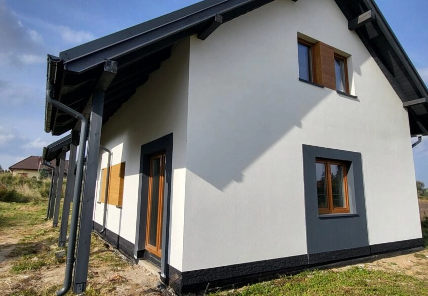 Dom bliźniak, ogród 130m2 - narożny