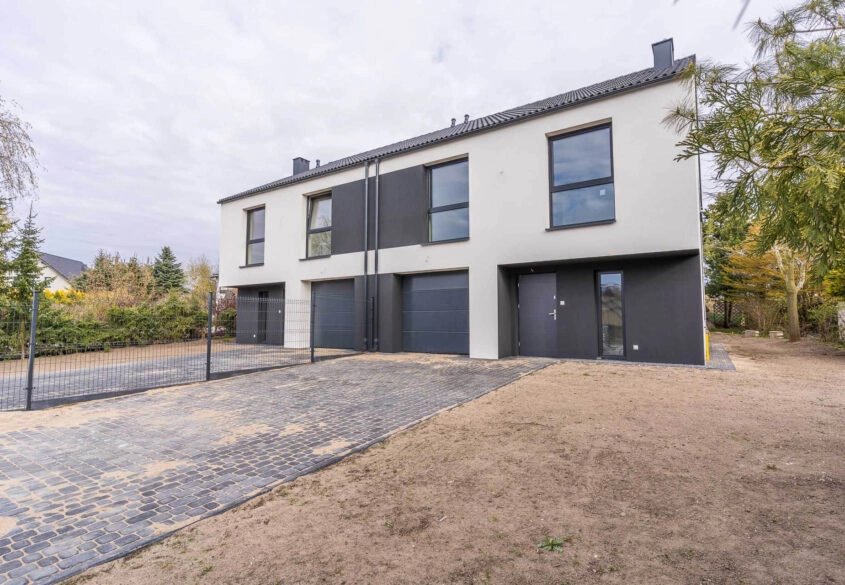 Piękny nowy 5 pokojowy dom 180m2 stan deweloperski
