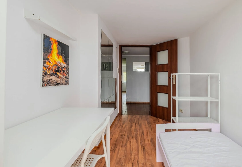 4 pokoje z balkonem i piwnicą blisko centrum!