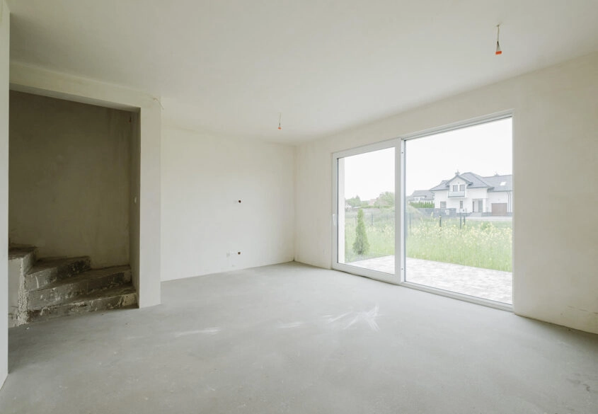 SZEREG | STAN DEWELOPERSKI | 160M2 DZIAŁKA