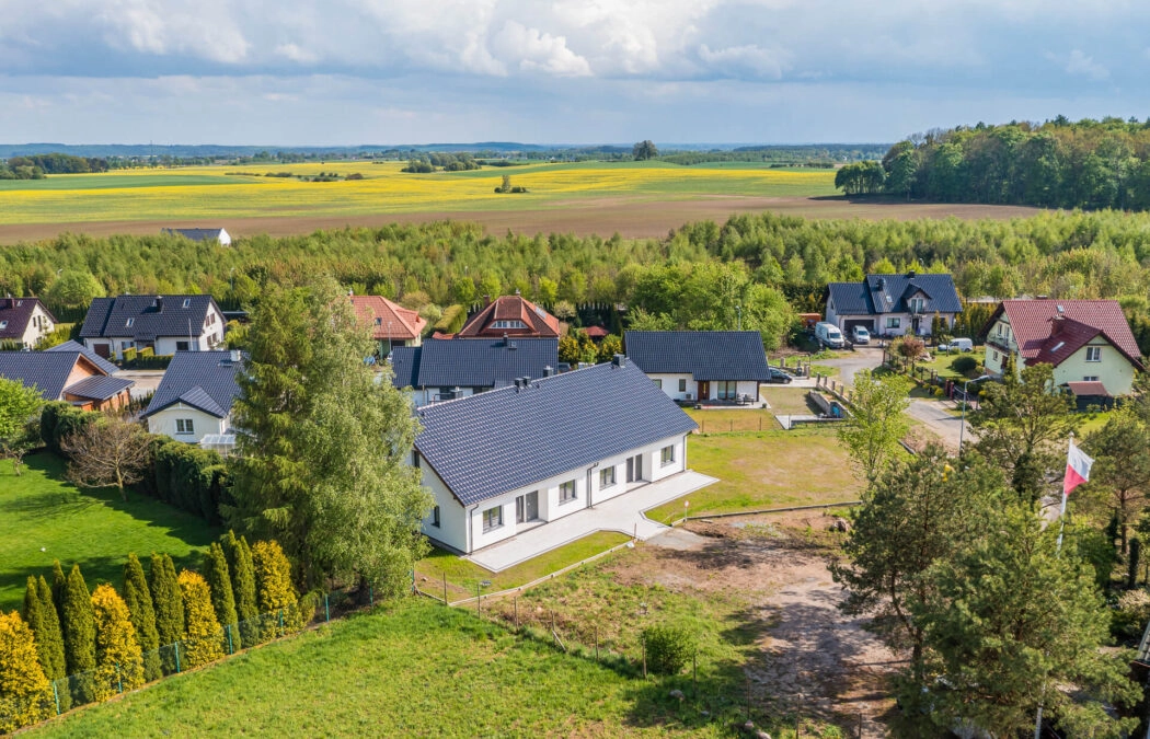 Bliźniak na sprzedaż, Trąbki Wielkie.