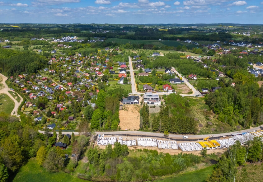 Działka z warunkami zabudowy Warzenko