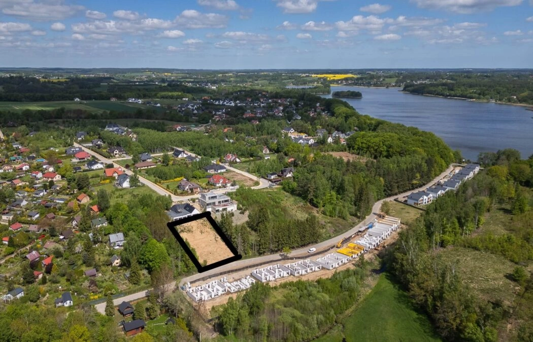 Działka z warunkami zabudowy Warzenko