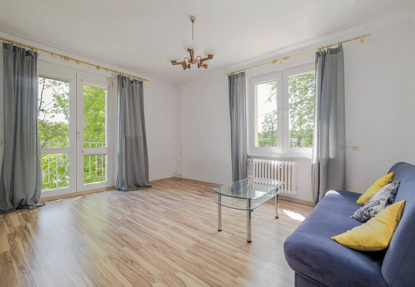 Słoneczne | Wysokie sufity 2,80 | Balkon | Garaż