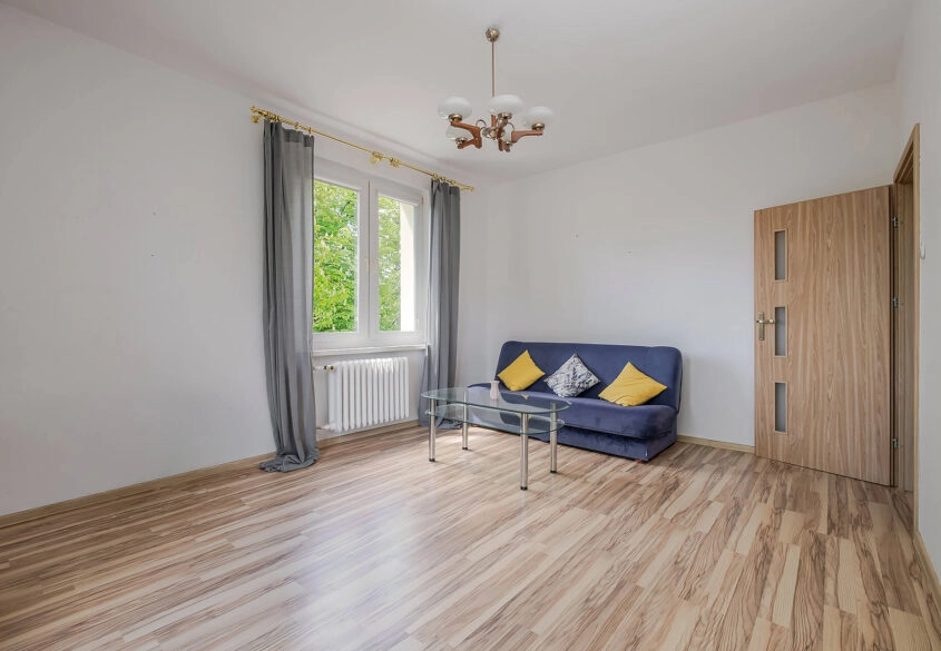 Słoneczne | Wysokie sufity 2,80 | Balkon | Garaż