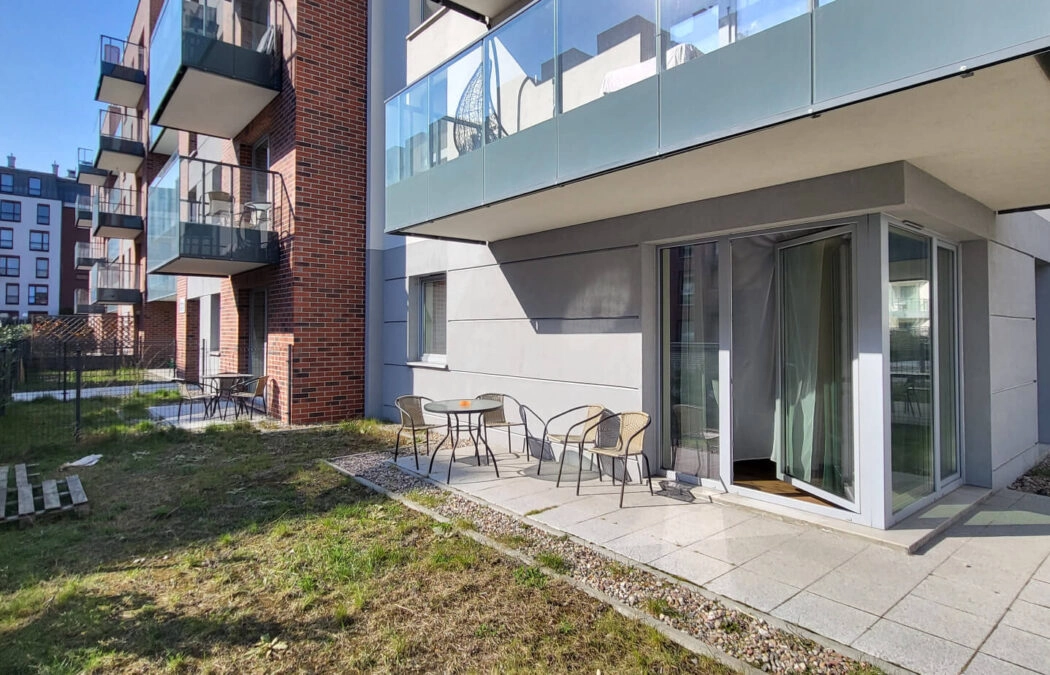 Dwa apartamenty po ok. 40m2 z ogródkiem