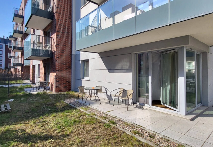 Dwa apartamenty po ok. 40m2 z ogródkiem
