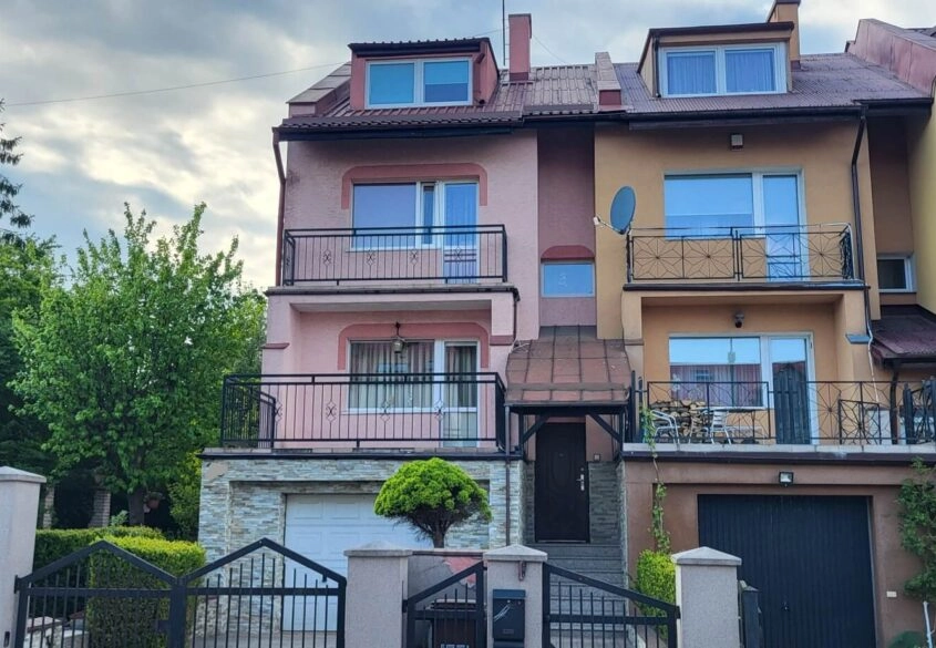 Dom szereg skrajny, działka 419m2, ul. Poziomkowa