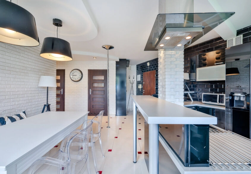 APARTAMENT 4 pok.  KARTUZY 300m od jeziora