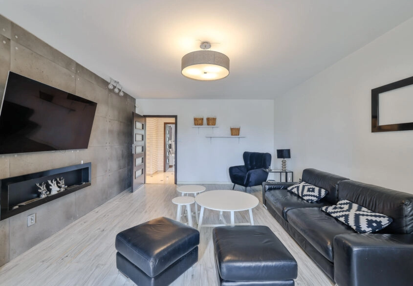 APARTAMENT 4 pok.  KARTUZY 300m od jeziora
