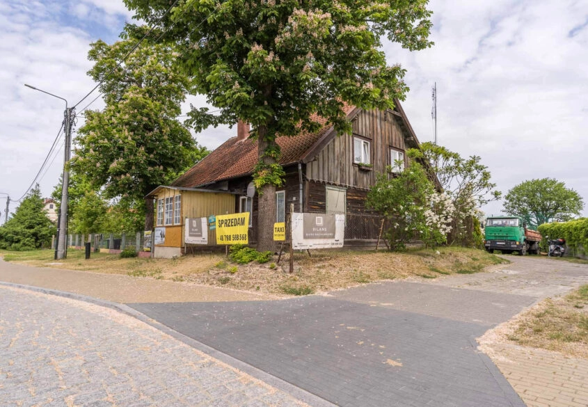 Dom z duszą i potencjałem - Centrum Sztutowa!