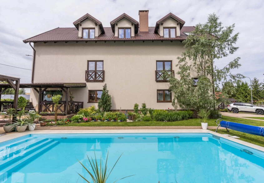 Pensjonat 10 apartamentów + basen Sztutowo