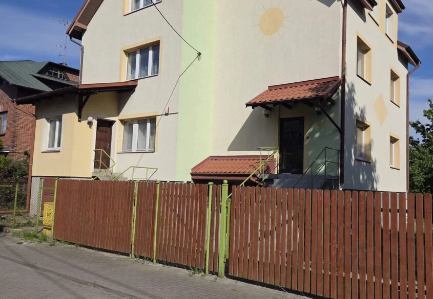 Duży dom dla rodzinny lub dla pracowników