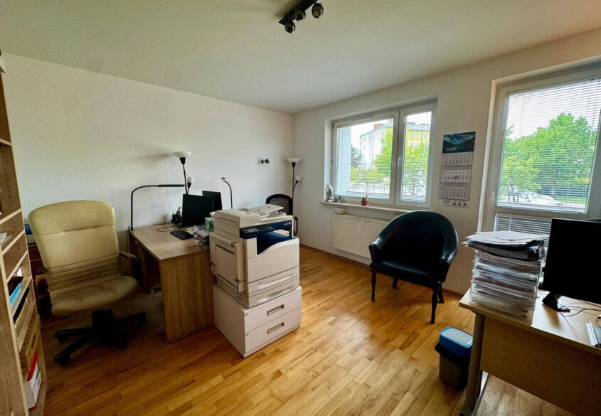 3-pokojowy lokal na biuro 62m2 na Oruni Górnej!