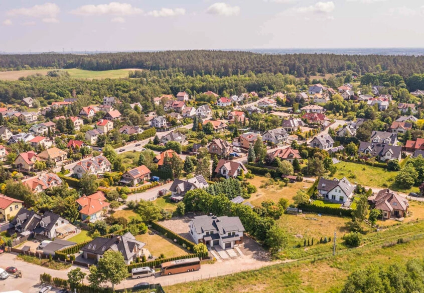 STRASZYN | 146,5 m² | 5 POKOI | DZIAŁKA 500 m²