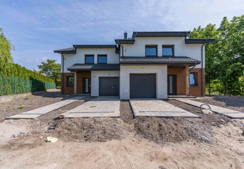 STRASZYN | 146,5 m² | 5 POKOI | DZIAŁKA 500 m²