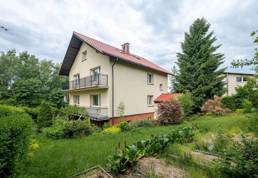DOM, GOTOWA INWESTYCJA POD WYNAJEM, 3OSOBNE PIĘTRA