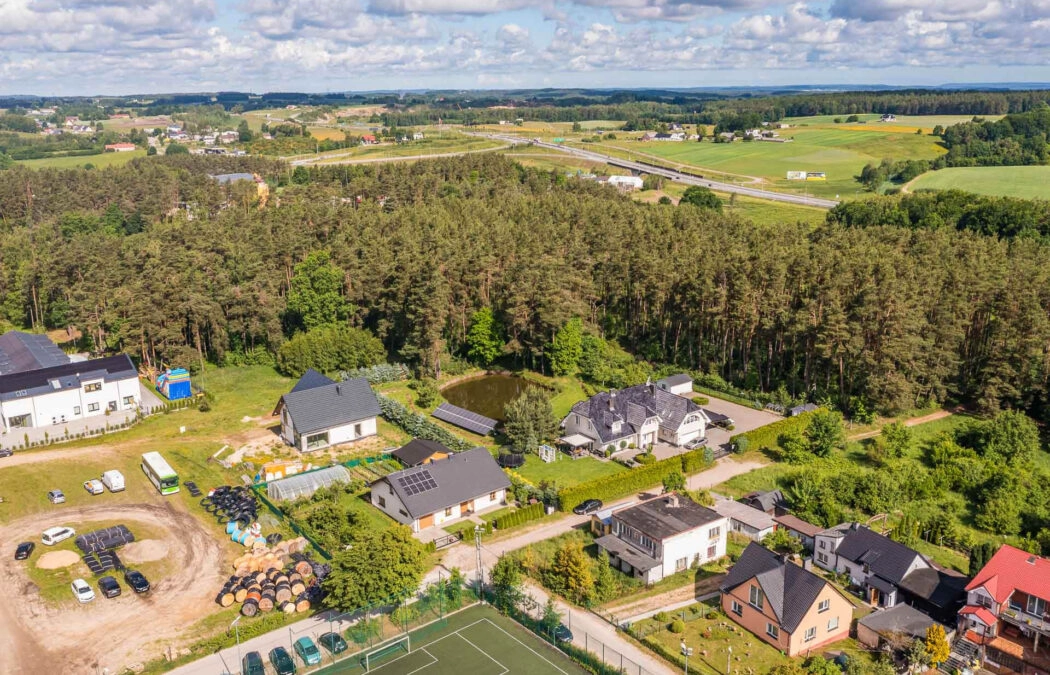 Wolnostojący dom parterowy - fotowoltaika