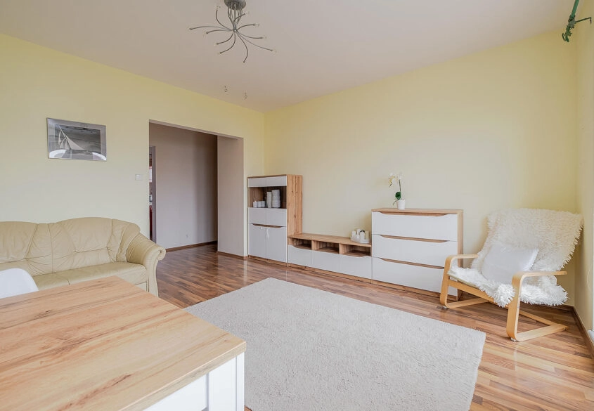 Dwustronne 2 pokoje | Pełne wyposażenie | Balkon