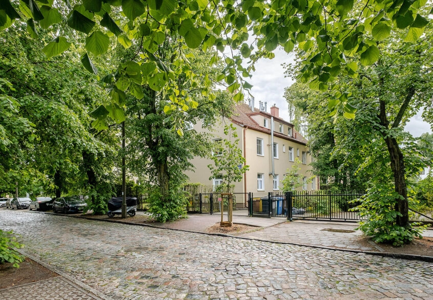 2 pokoje z oddzielną kuchnią