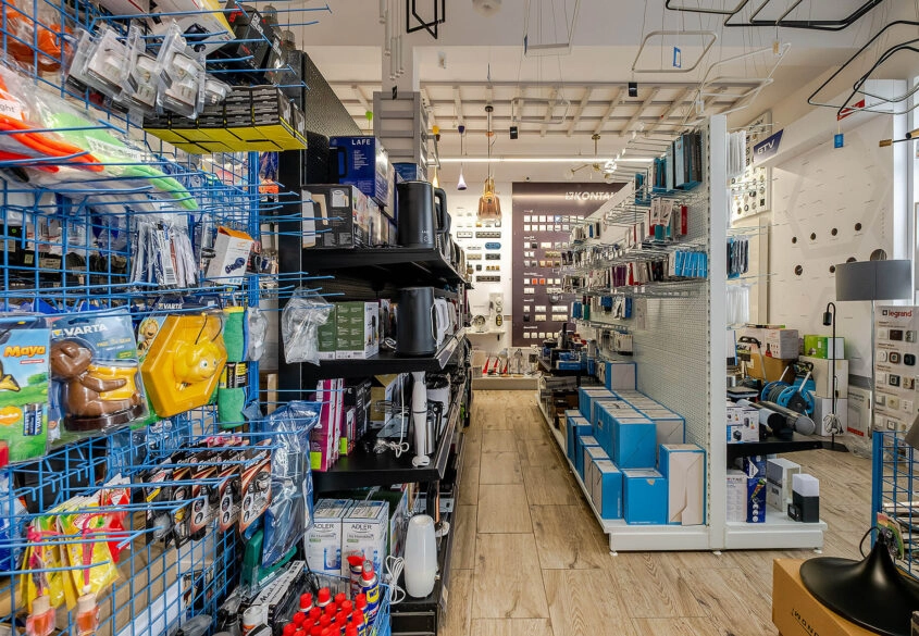 Lokal | 139m2 | Duże witryny | Możliwość podziału