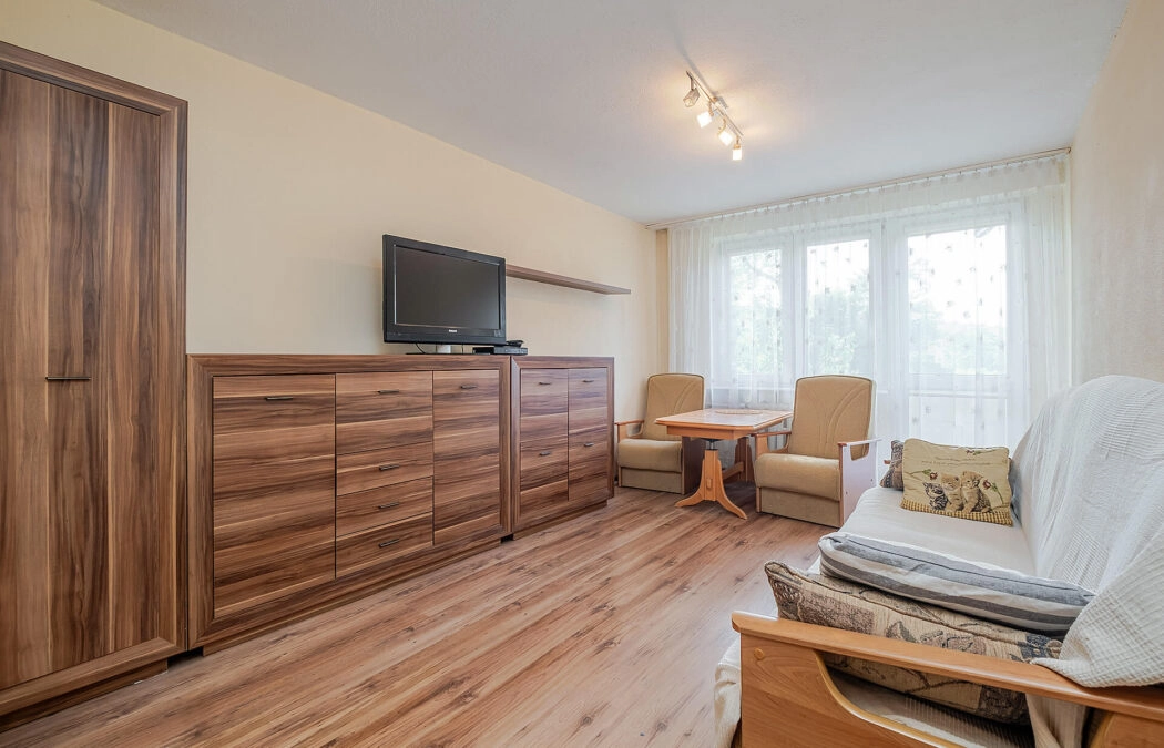 350m do SKM Leszczynki ! 2 piętro z windą! Od zara