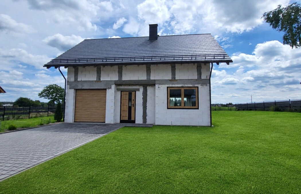 Dom wolnostojący na działce 825m2 Skrzeszewo