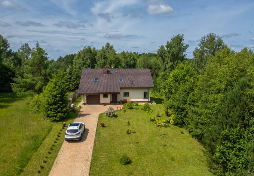 Dom wolnostojący na przepięknej działce 1101m2
