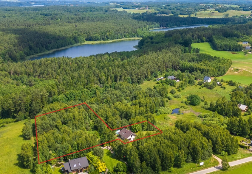 Przepiękny dom z dużą działką 3185m2