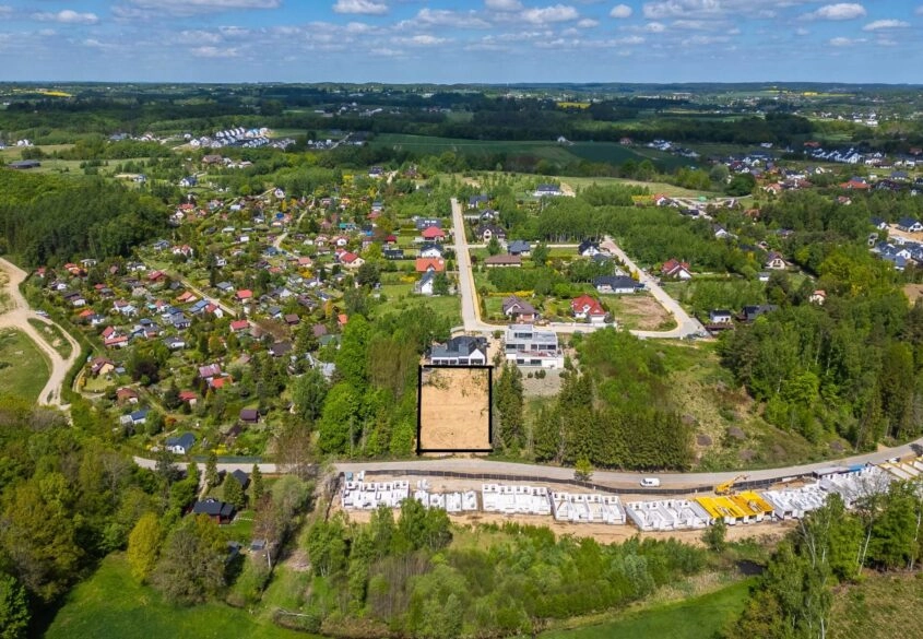 Działka mieszkaniowa z wydanymi warunkami zabudowy