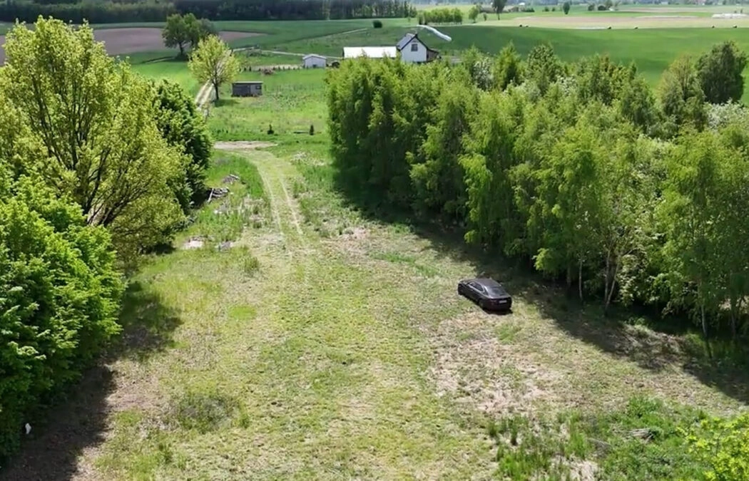 Działka ze stawem oraz Warunkami Zabudowy domu