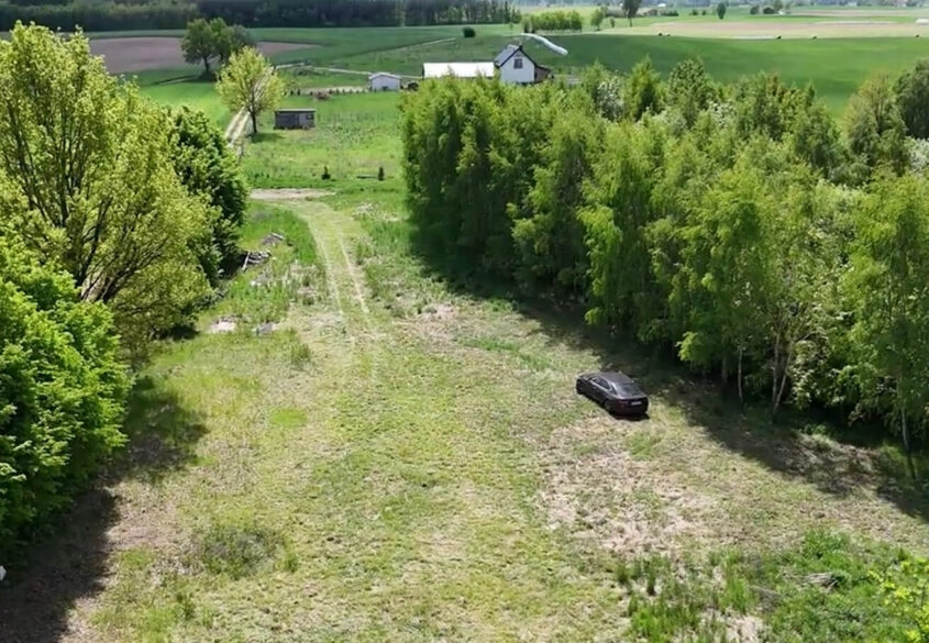 Działka ze stawem oraz Warunkami Zabudowy domu